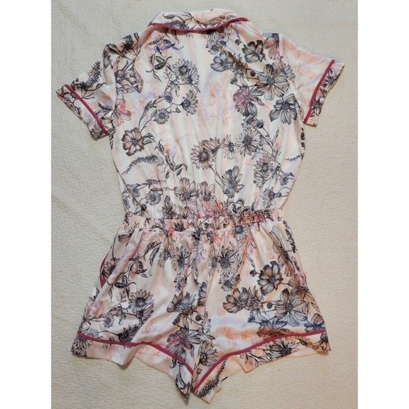 Victoria's Secret Floral Satin Romper - Picture 4 of 9